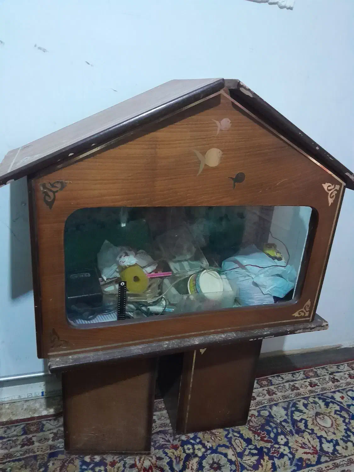 آکواریم ماهی باتمام تجهیزات|ماهی|ارومیه, |دیوار