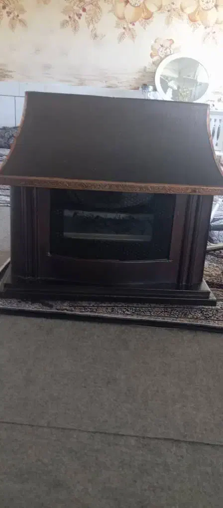 دو عدد بخاری کاملا سالم|بخاری، هیتر، شومینه|الیگودرز, |دیوار