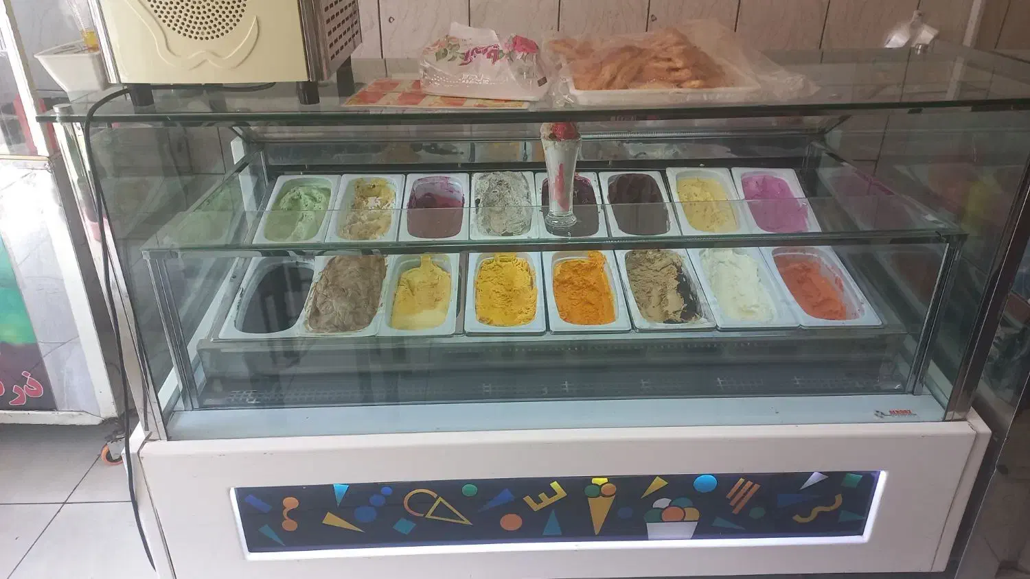 واگزاری آبمیوه و بستنی|کافی‌شاپ و رستوران|شهرکرد, |دیوار