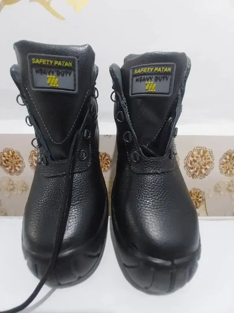 ‌کفش‌ایمنی|کیف، کفش، کمربند|اهواز, ملاشیه|دیوار