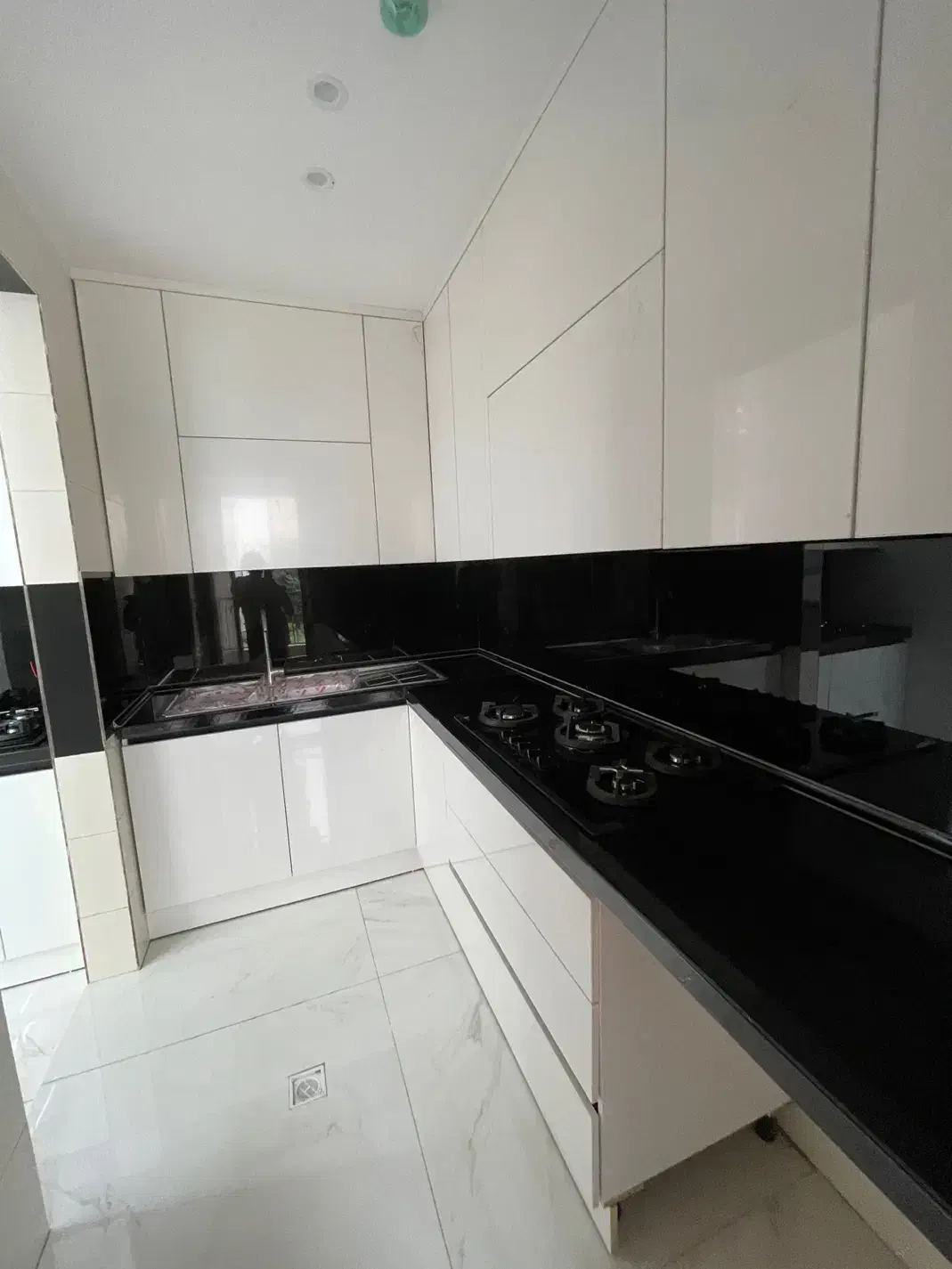 ۱۸۵متر۳خواب مسترمطبخ نوسازدیلمان امام علی ۲پارکینگ|فروش آپارتمان|رشت, گلسار|دیوار