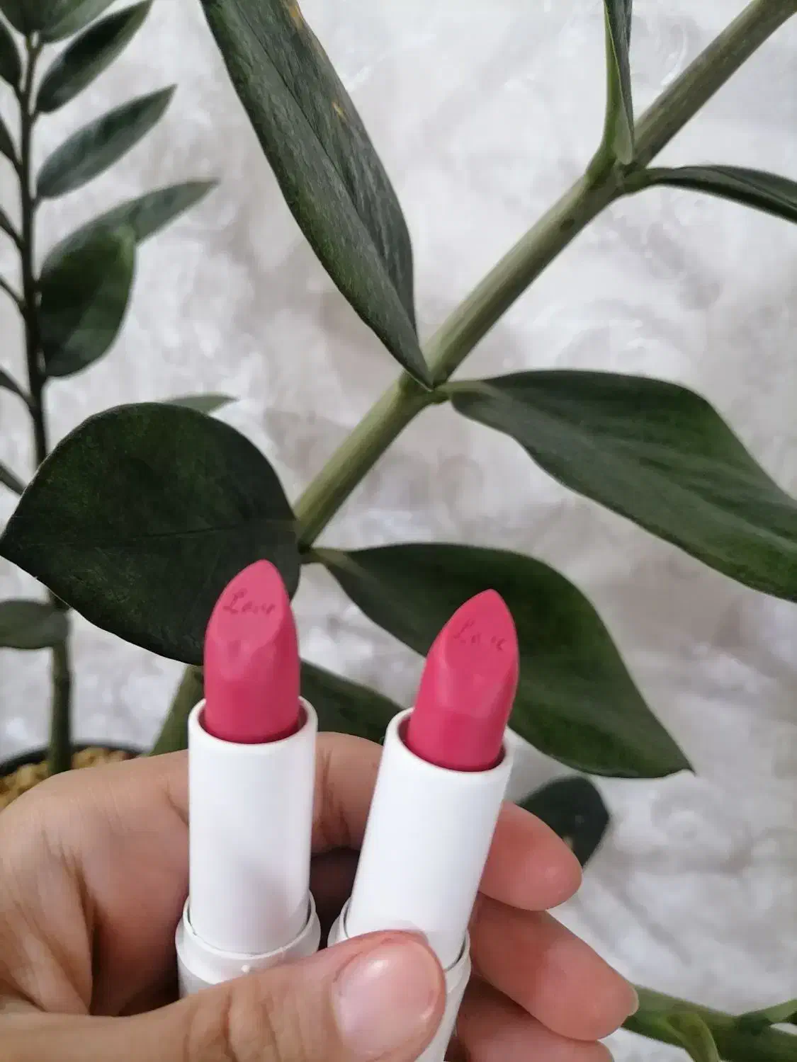 رژ لب های ارگانیک آوین بیوتی|آرایشی، بهداشتی، درمانی|تربتحیدریه, قائم|دیوار