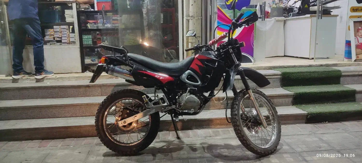 پیشرو 200پلاک ملی|موتورسیکلت|شیراز, مسلم|دیوار