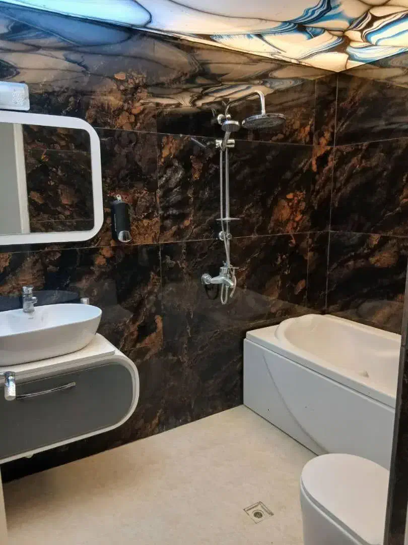 فروش ویلا با موقعیت تجاری|فروش خانه و ویلا|طالقان, |دیوار