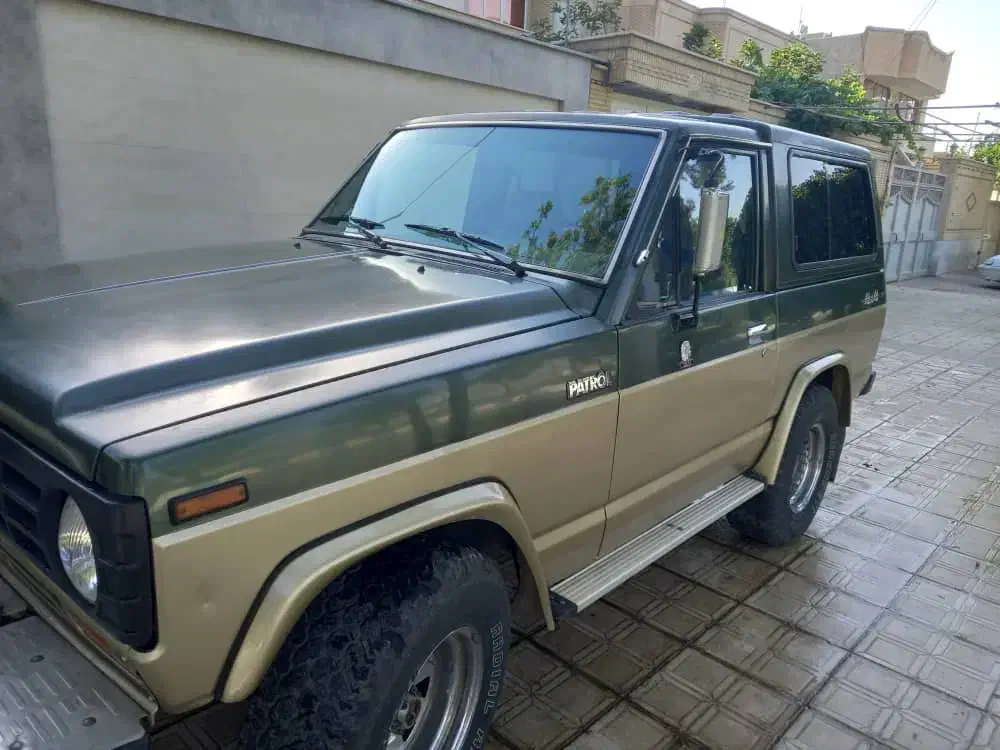 پاترول مدل۷۷ بدون رنگ همه چیز درجه یک و به شرط|خودرو سواری و وانت|اصفهان, تیران|دیوار