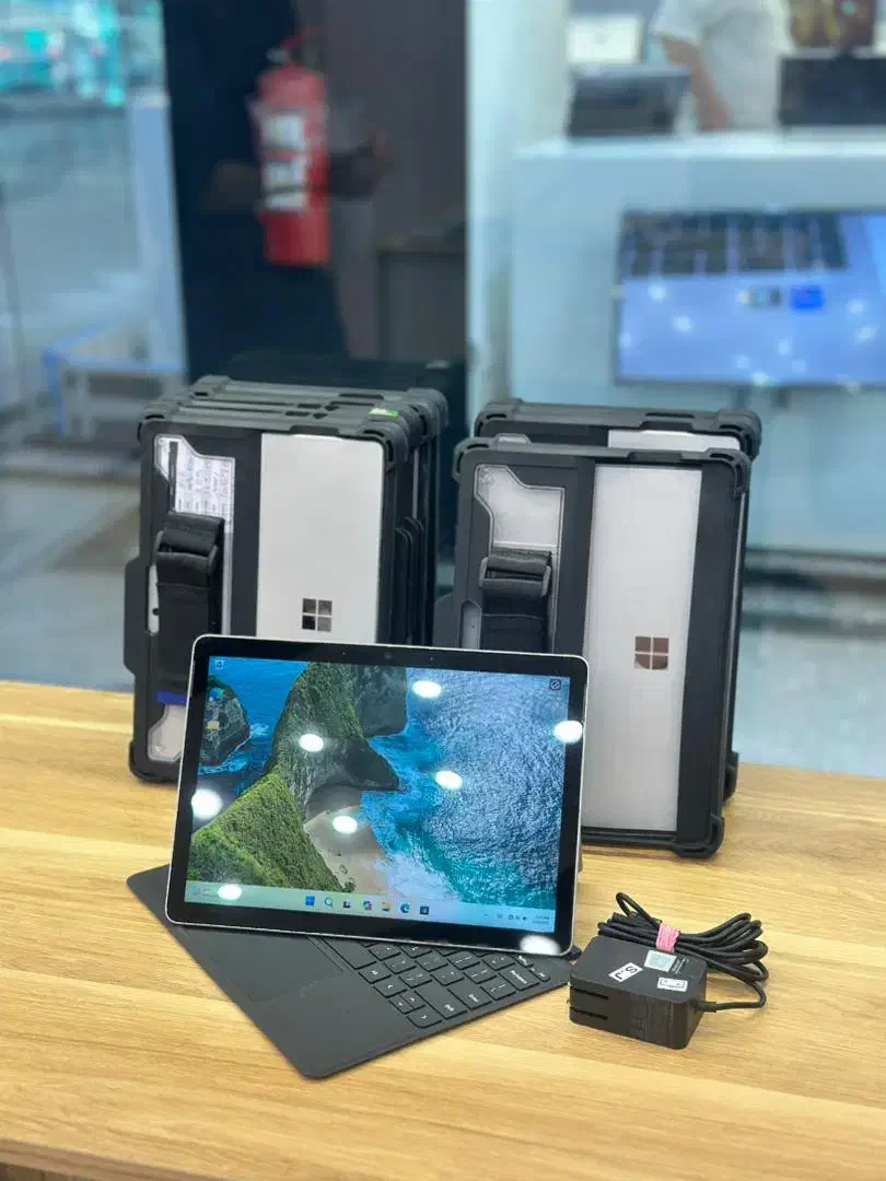 Surface go 2|رایانه همراه|تهران, میدان ولیعصر|دیوار