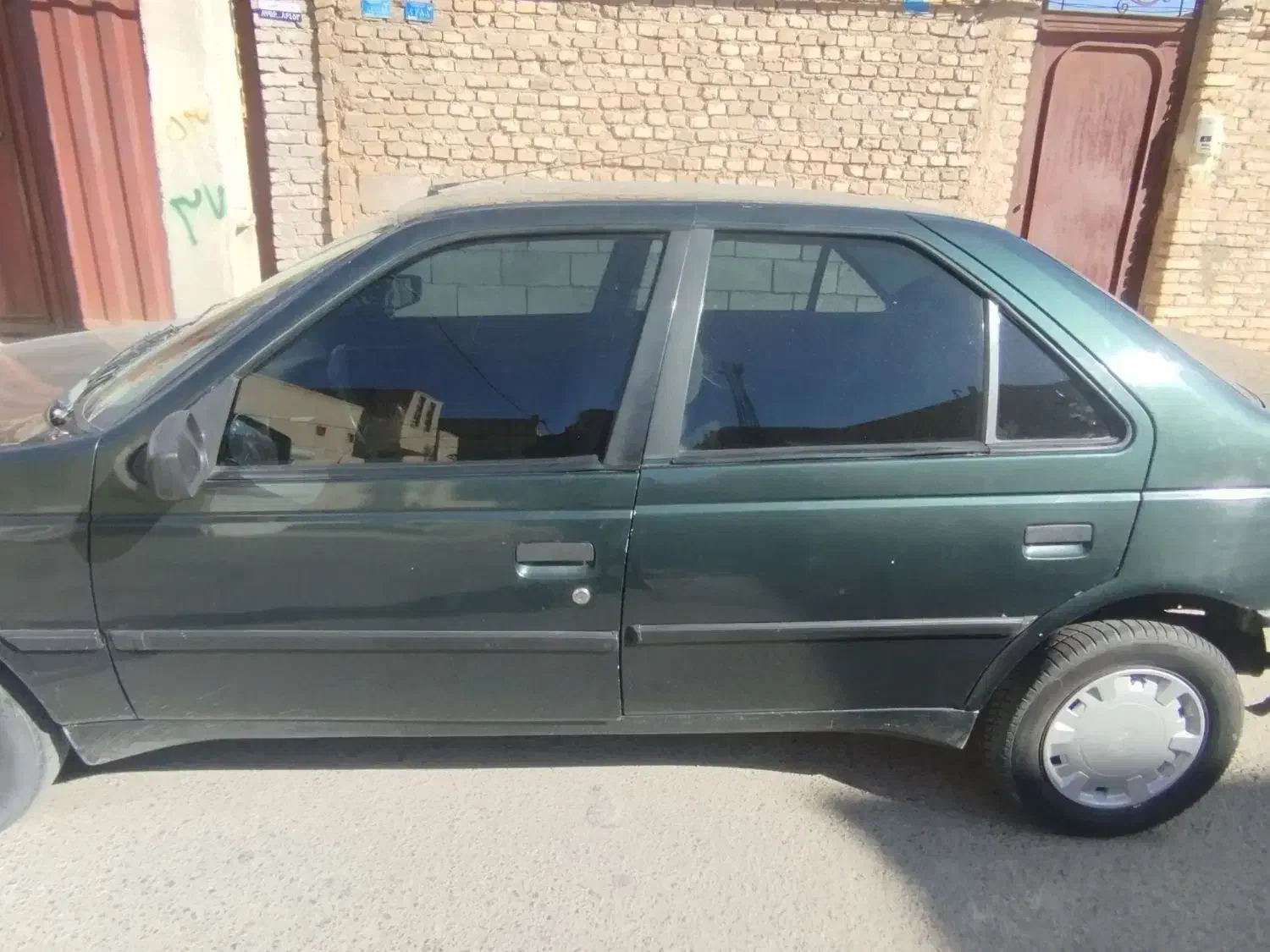 پژو۲۰۰۰|خودرو سواری و وانت|جیرفت, |دیوار