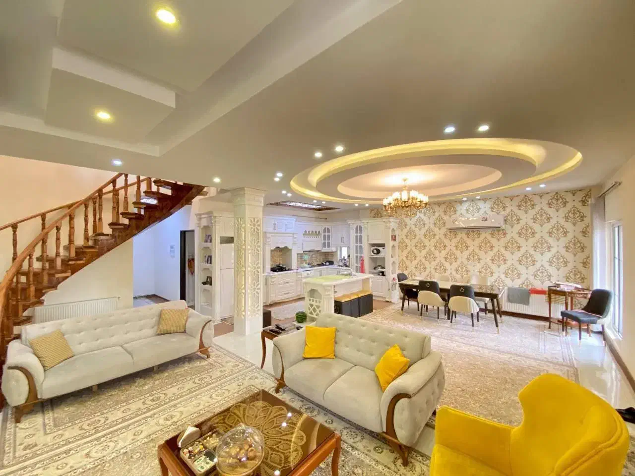 350 متر دوبلکس نما رومی فول فرنیش نزدیک جنگل|فروش خانه و ویلا|چمستان, |دیوار