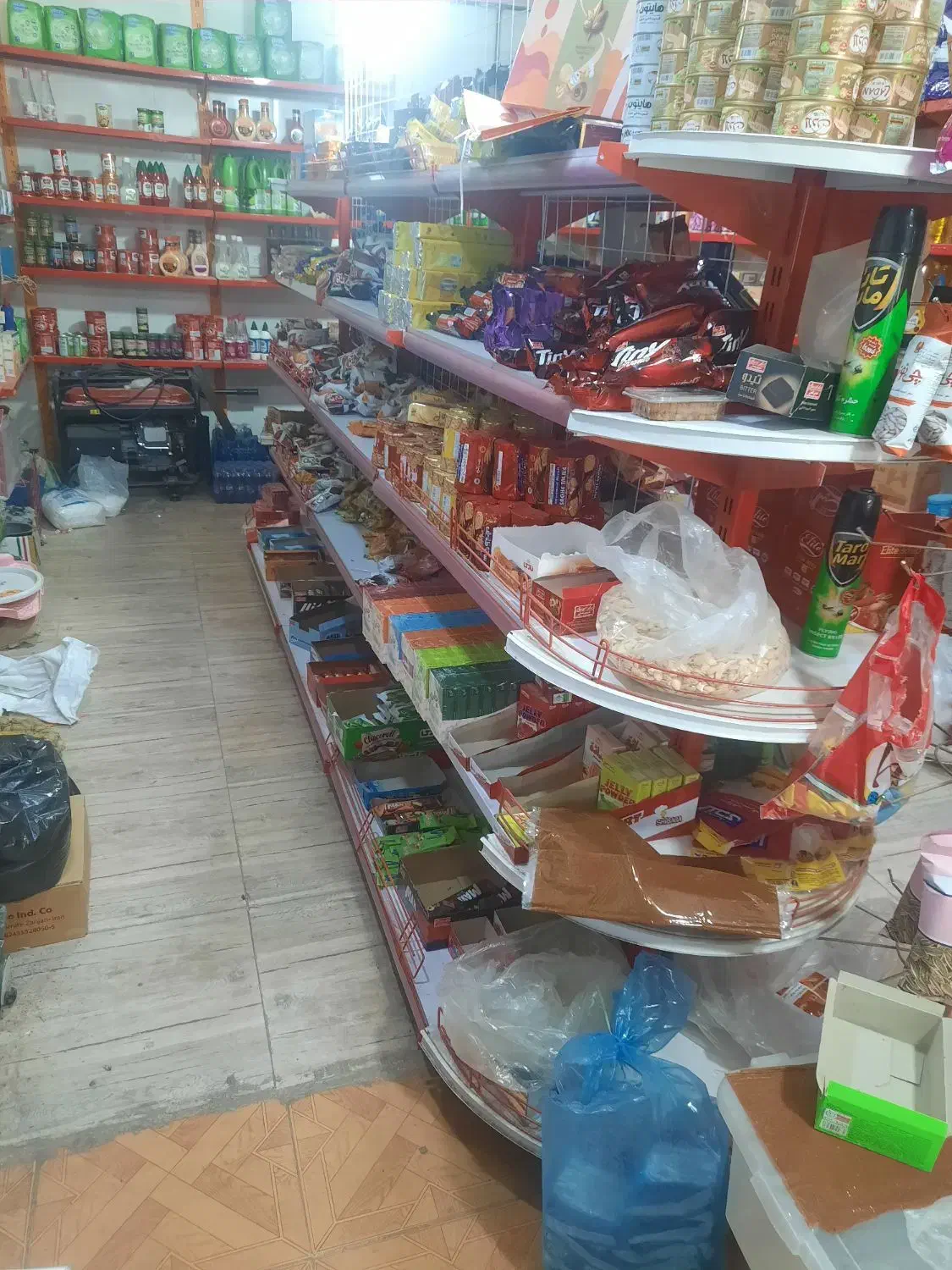 قفس وسط فروشگاهی|فروشگاه و مغازه|هرسین, |دیوار