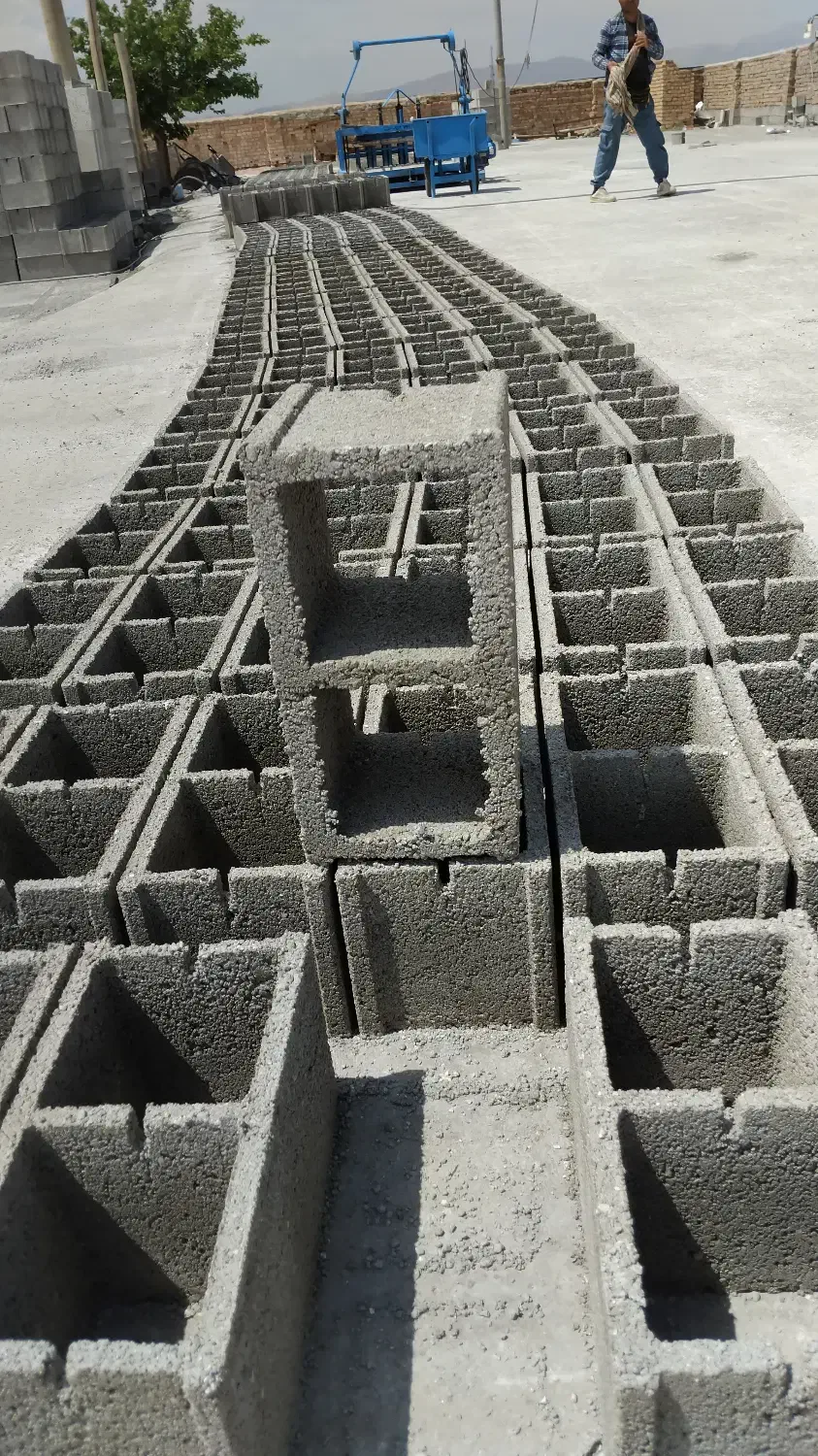 تولید و فروش موزائیک و بلوک|مصالح و تجهیزات ساختمان|دلیجان, |دیوار