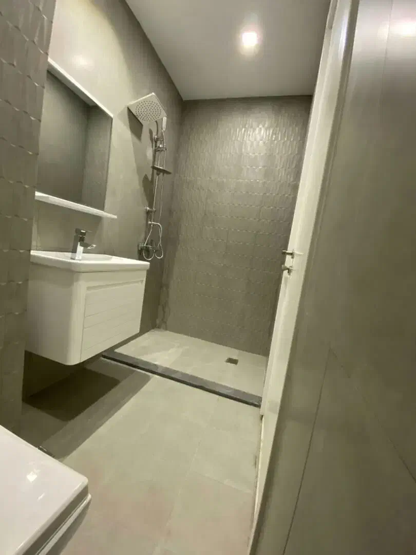 ۱۷۰متر  صرافها  نوساز  ۲پارکنیک  مشاعات‌دار