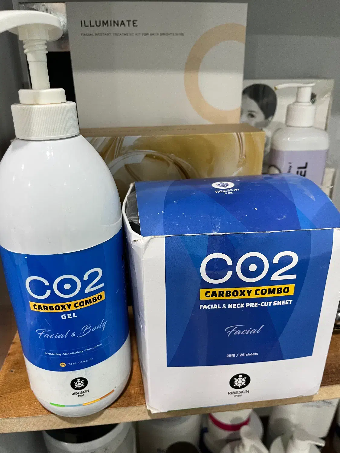 محصول پوست فیشال|آرایشگاه و سالن‌های زیبایی|بندر ماهشهر, |دیوار