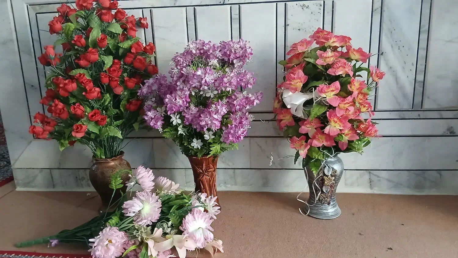 گل مصنوعی|گل مصنوعی|اصفهان, بوستان ناژوان|دیوار