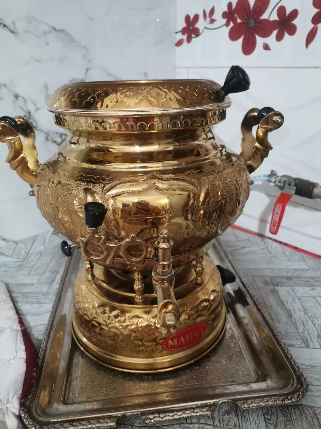 سماور وکتری قوری درحدکم استفاده شده|سماور، چایساز، قهوهساز|اهر, |دیوار