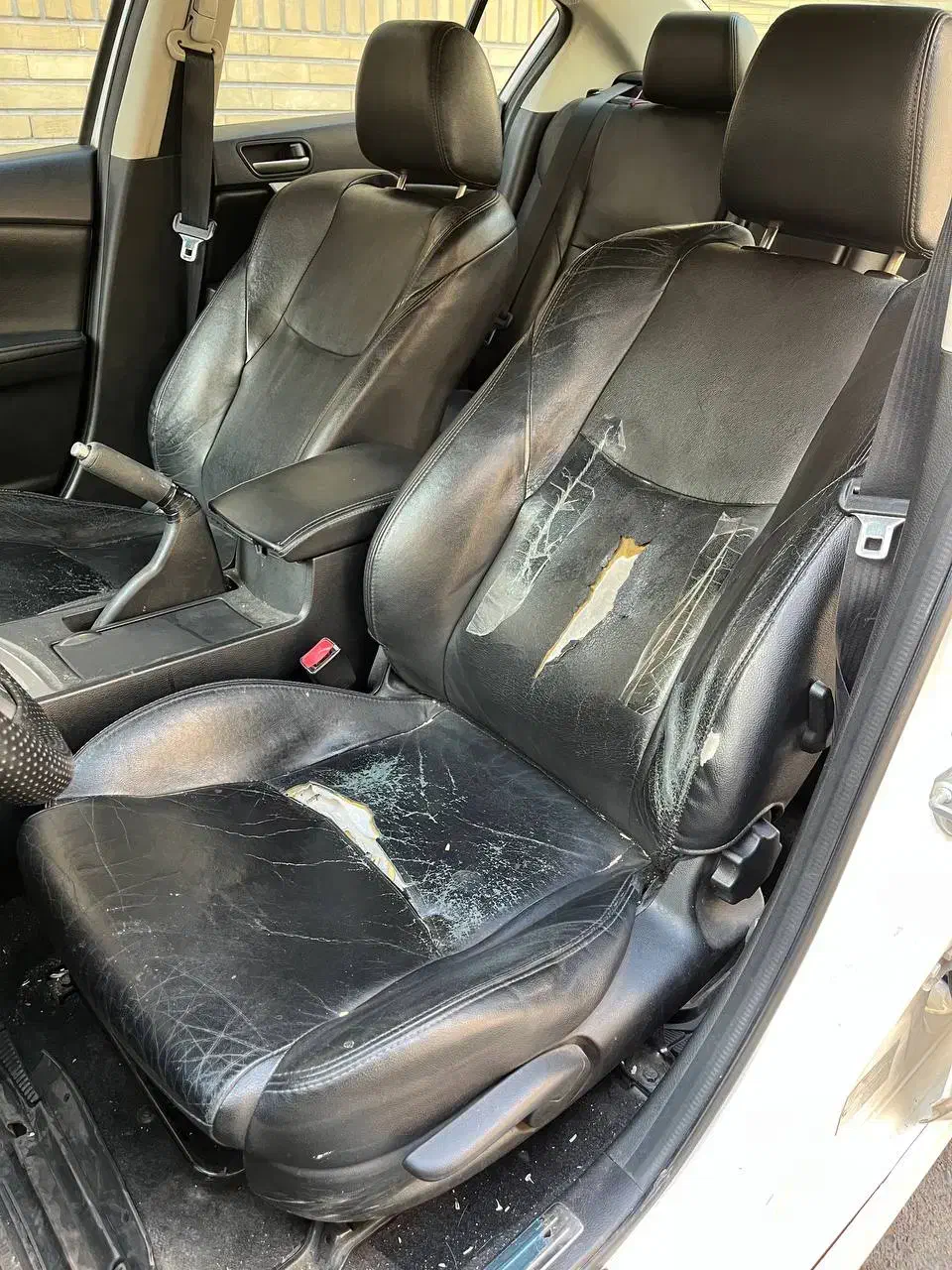 چرمدوزی رودری مگان و روکش صندلی تمام خودرو وارداتی|قطعات یدکی و لوازم جانبی|تهران, سلسبیل شمالی|دیوار