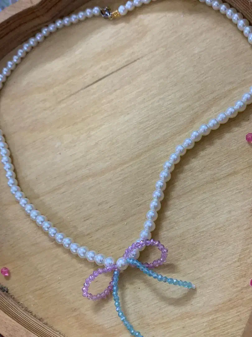 گردنبند پاپیونی پینترستی|بدلیجات|قم, نخودی|دیوار