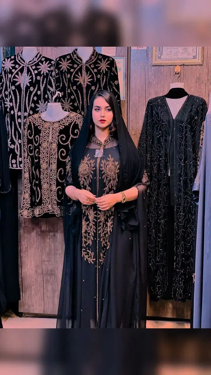 مانتو اماراتی مجلسی|لباس|شاهین‌شهر, خانه کارگر|دیوار