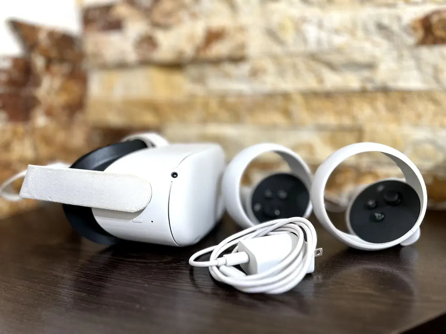 عینک واقعیت مجازی متاکوئست ۲|کنسول، بازی ویدئویی و آنلاین|مهاباد (آذربایجان غربی), |دیوار