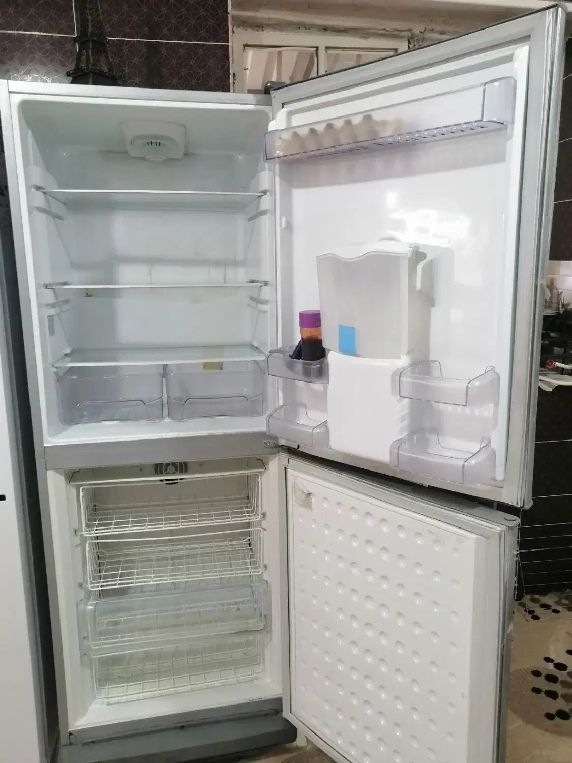 یخچال بالا. پایین|یخچال و فریزر|بانه, |دیوار