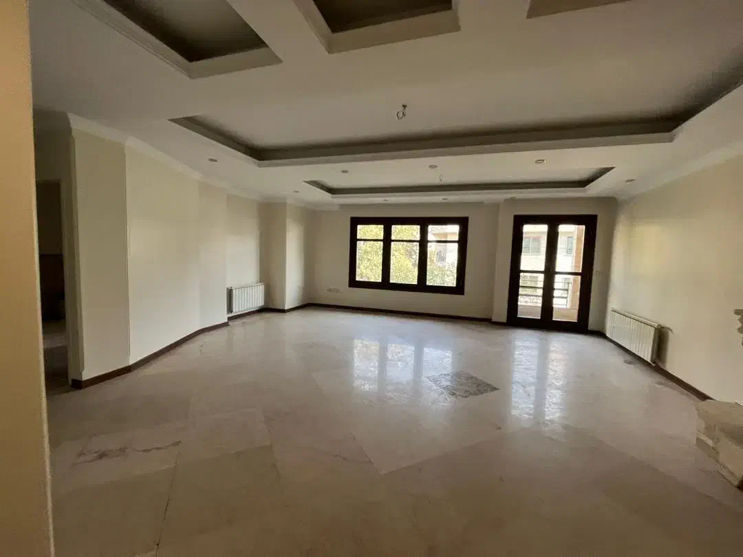 ۱۷۰متر ۳خواب/کیکاووس|اجارهٔ آپارتمان|تهران, درب دوم|دیوار