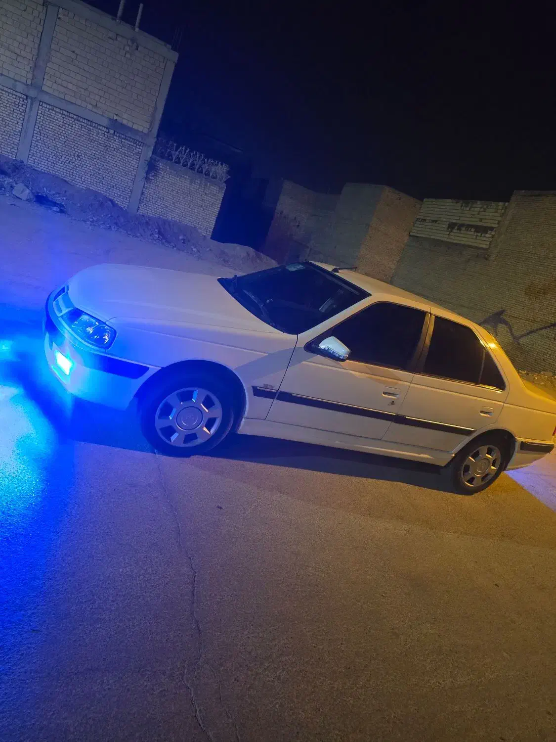 پژو پارس|خودرو سواری و وانت|خمینیشهر, |دیوار