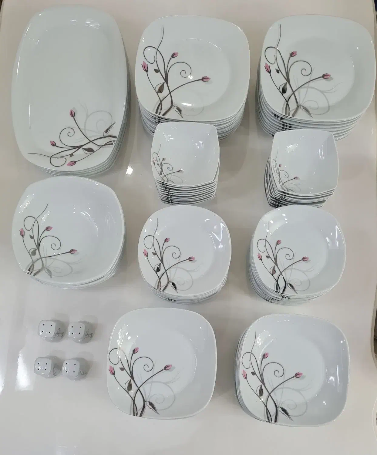 سرویس غذاخوری چینی پردیس درجه ۱|ظروف سرو و پذیرایی|رشت, دباغیان|دیوار