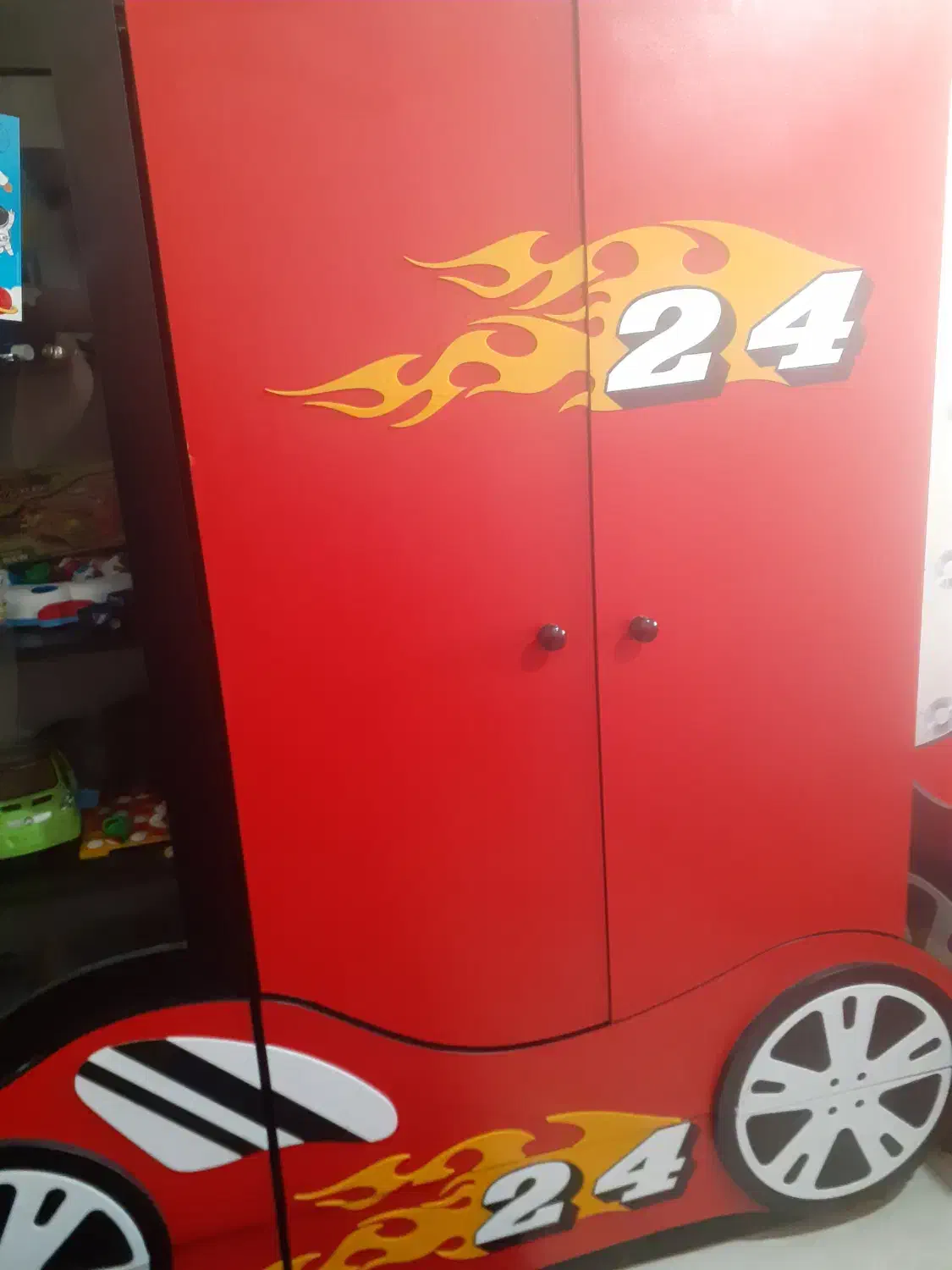 سرویس  خواب نوجوان شرکتی طرح ماشین|تخت و سرویس خواب|صدرا-فارس, فاز ۱|دیوار