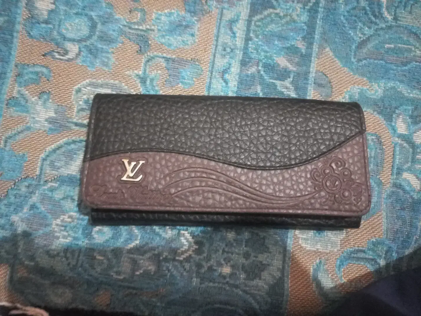 کیف پول|کیف، کفش، کمربند|قدس, شهر‌قدس|دیوار