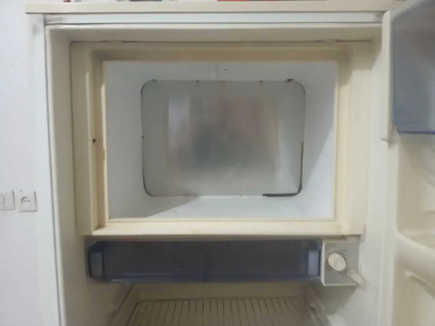 یخچال کارکرده|یخچال و فریزر|خمینی‌شهر, |دیوار