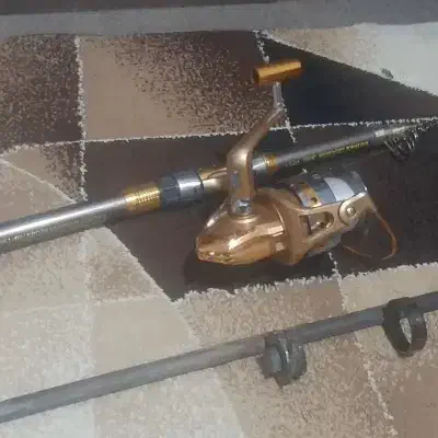 لنسر ۹۰۰۰ درجه یک جنس خوب|ماهیگیری|فولادشهر, B5|دیوار