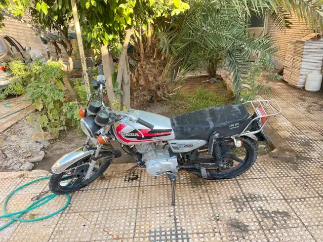 موتور ۱۲۵ سی‌سی Lifan مدل ۹۳ سالم ، آماده سواری|موتورسیکلت|کرمان, |دیوار