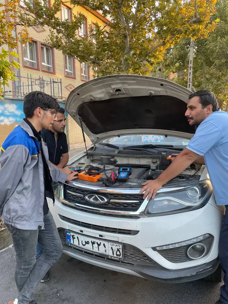 آموزش برق خودرو باتری سازی تست موتور|خدمات آموزشی|تبریز, |دیوار