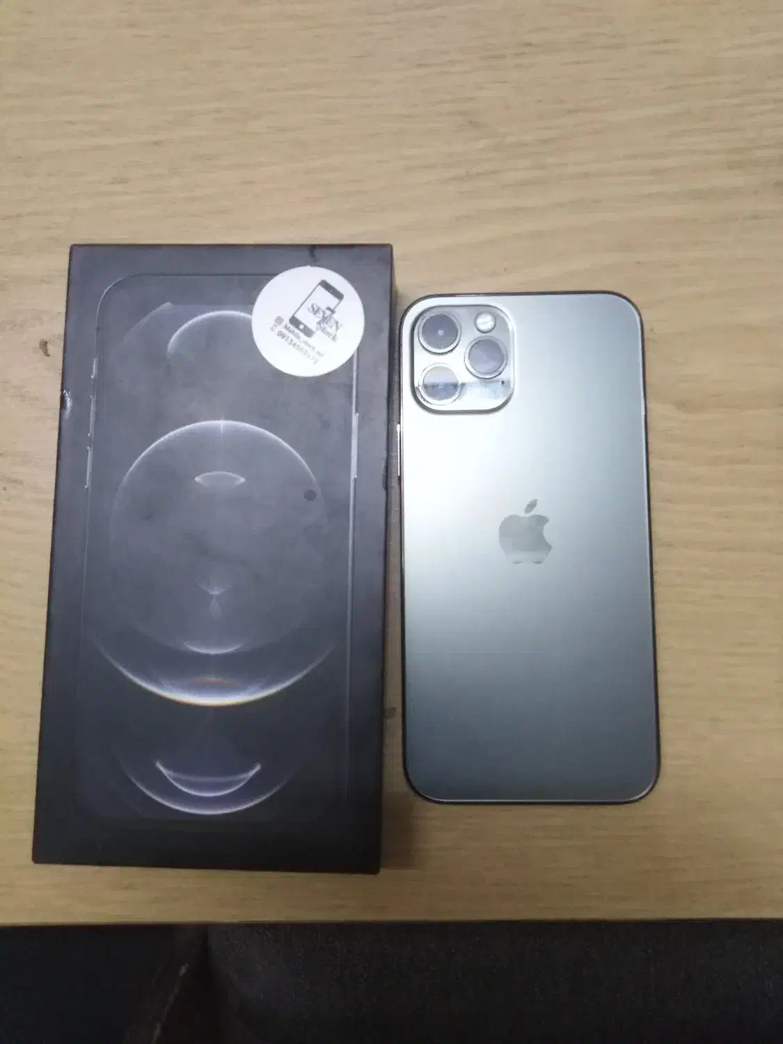 آیفون 12 بسیار تمیز|موبایل|شاهینشهر, نظامی|دیوار