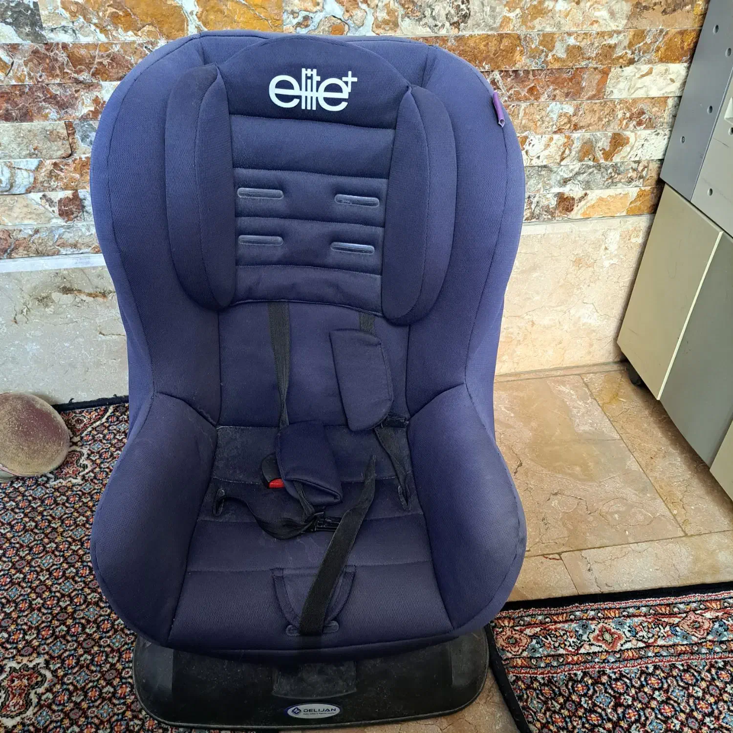 کاملا سالم|تخت و صندلی بچه|ارومیه, |دیوار