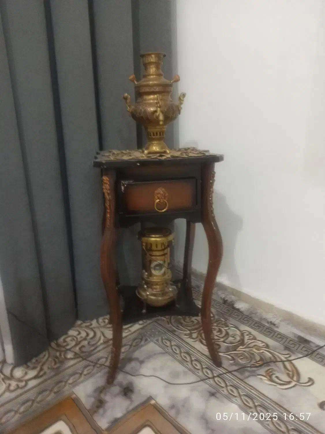 میز تلفن|میز تلفن|ایلام, |دیوار