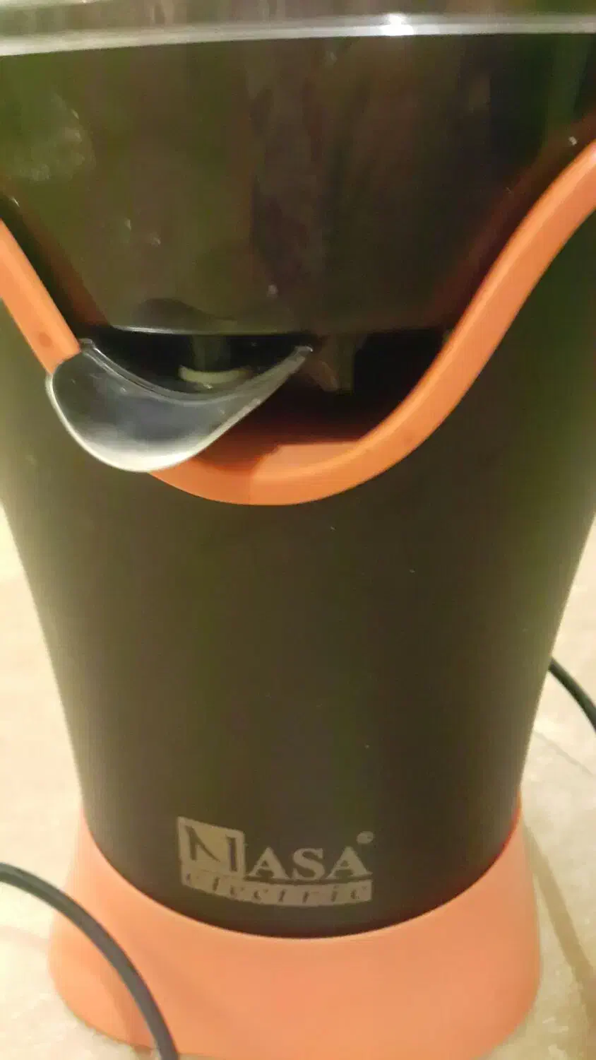 آبمیوه گیری|آبمیوه‌گیر و آب‌مرکبات‌گیر|رشت, بوسار|دیوار