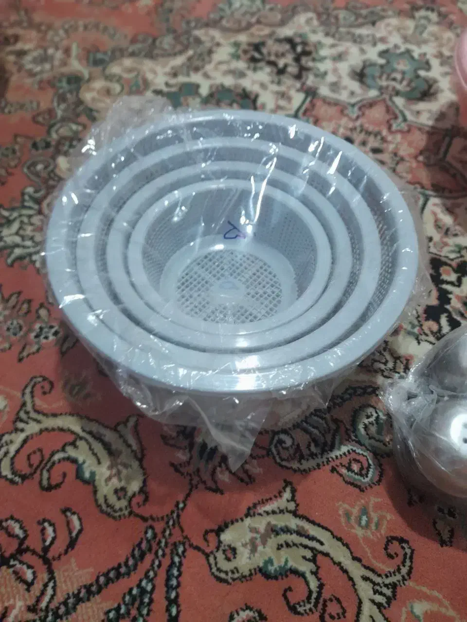 پلاستیکی|ظروف نگهدارنده، پلاستیکی، یک‌بارمصرف|قزوین, |دیوار