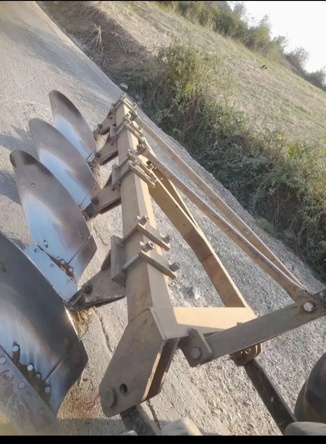 گاو آهن چهار خیش|قطعات یدکی و لوازم جانبی|خوشاب, |دیوار