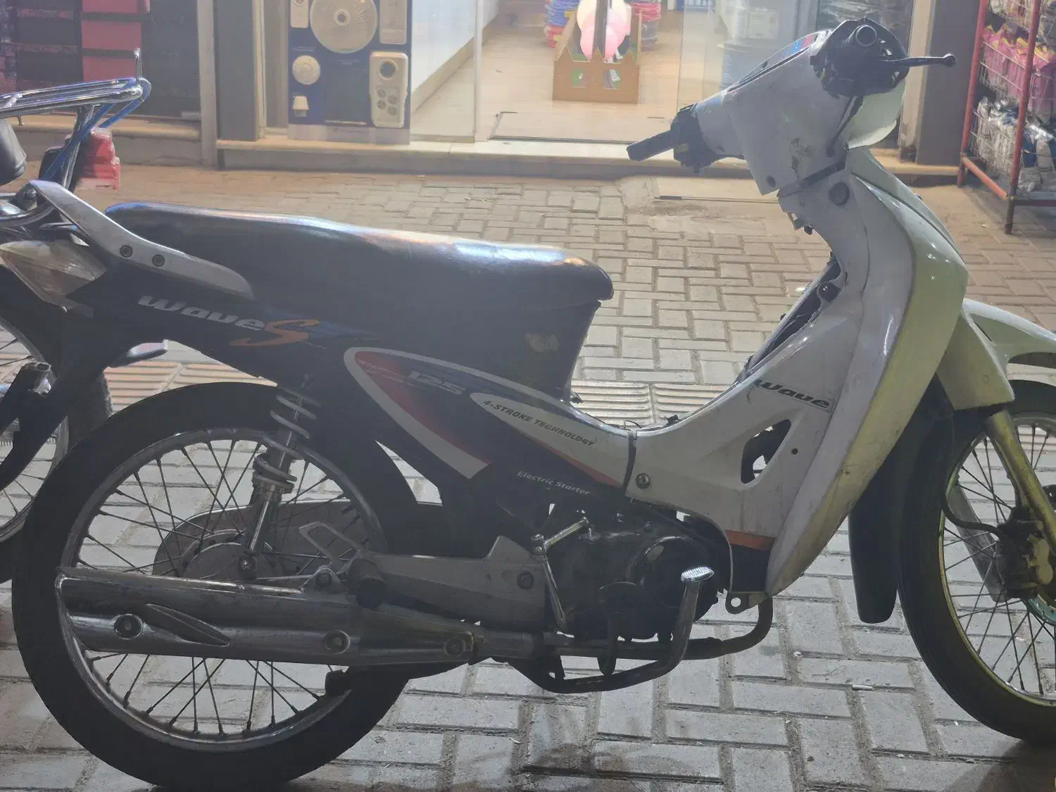 موتور سیکلت زمرد بی کلاج طرح ویو|موتورسیکلت|کاشان, زیارتی|دیوار