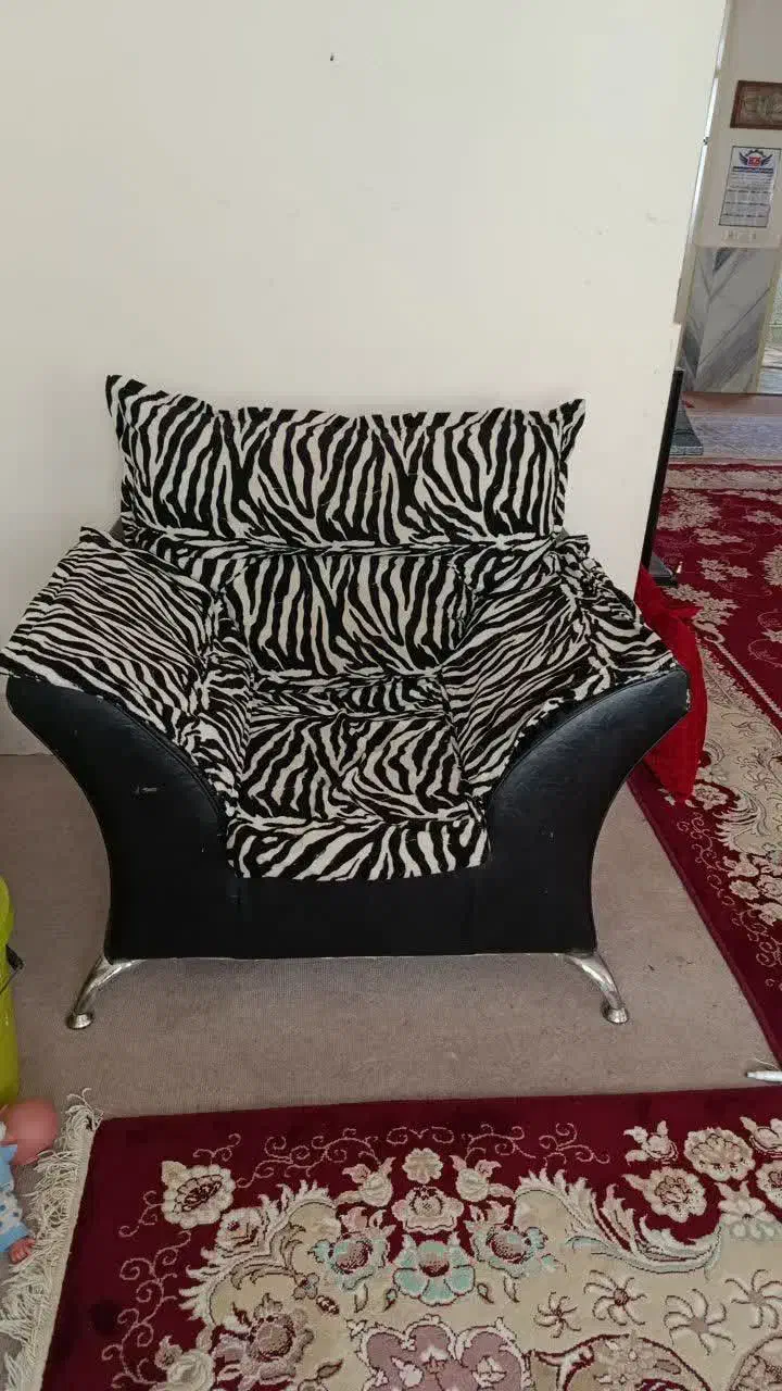 مبل|مبلمان خانگی و میز عسلی|گناباد, |دیوار