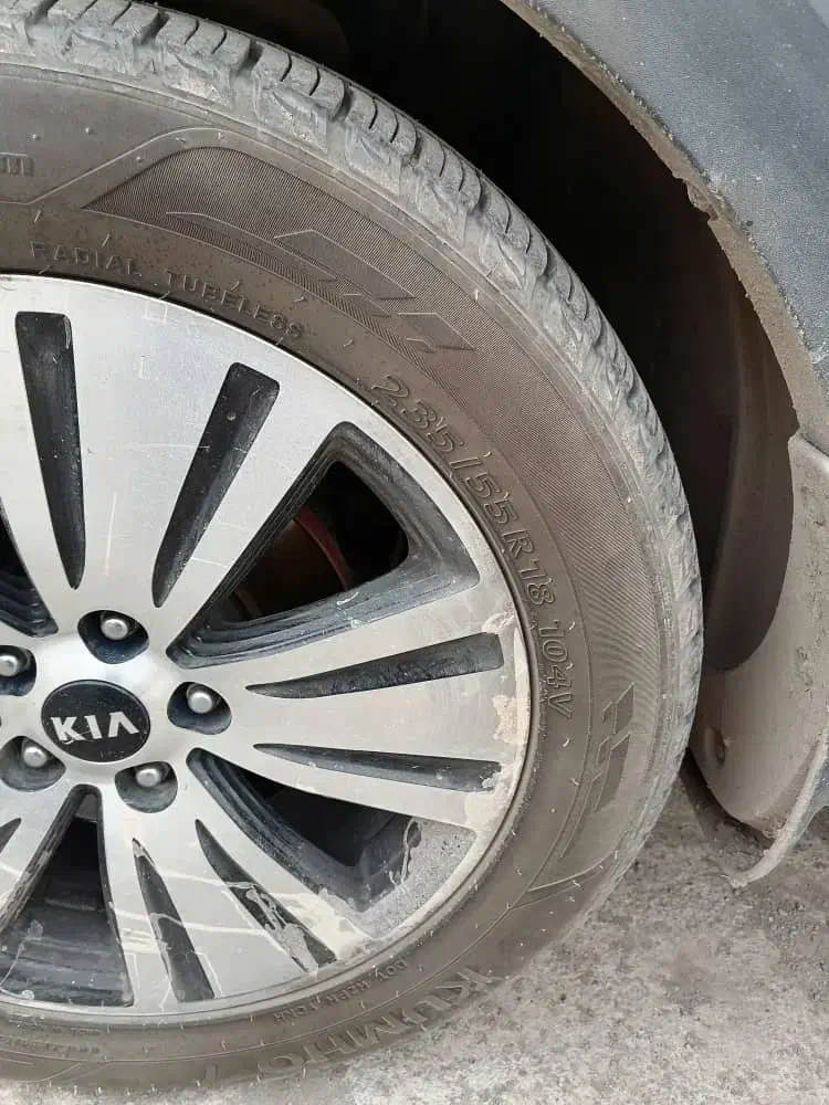 تایر کومهو اسپورتیج|قطعات یدکی و لوازم جانبی|رفسنجان, |دیوار