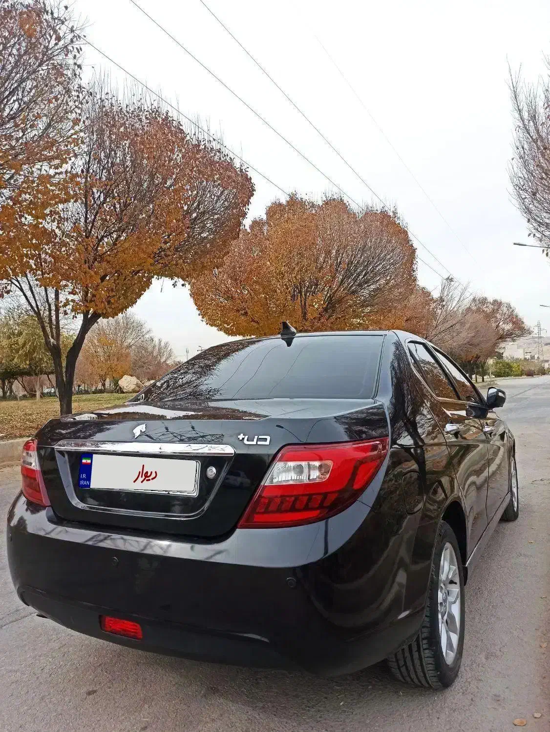 دنا پلاس ۶ دنده توربو فابریک نسخه فول|خودرو سواری و وانت|شیراز, نصر|دیوار