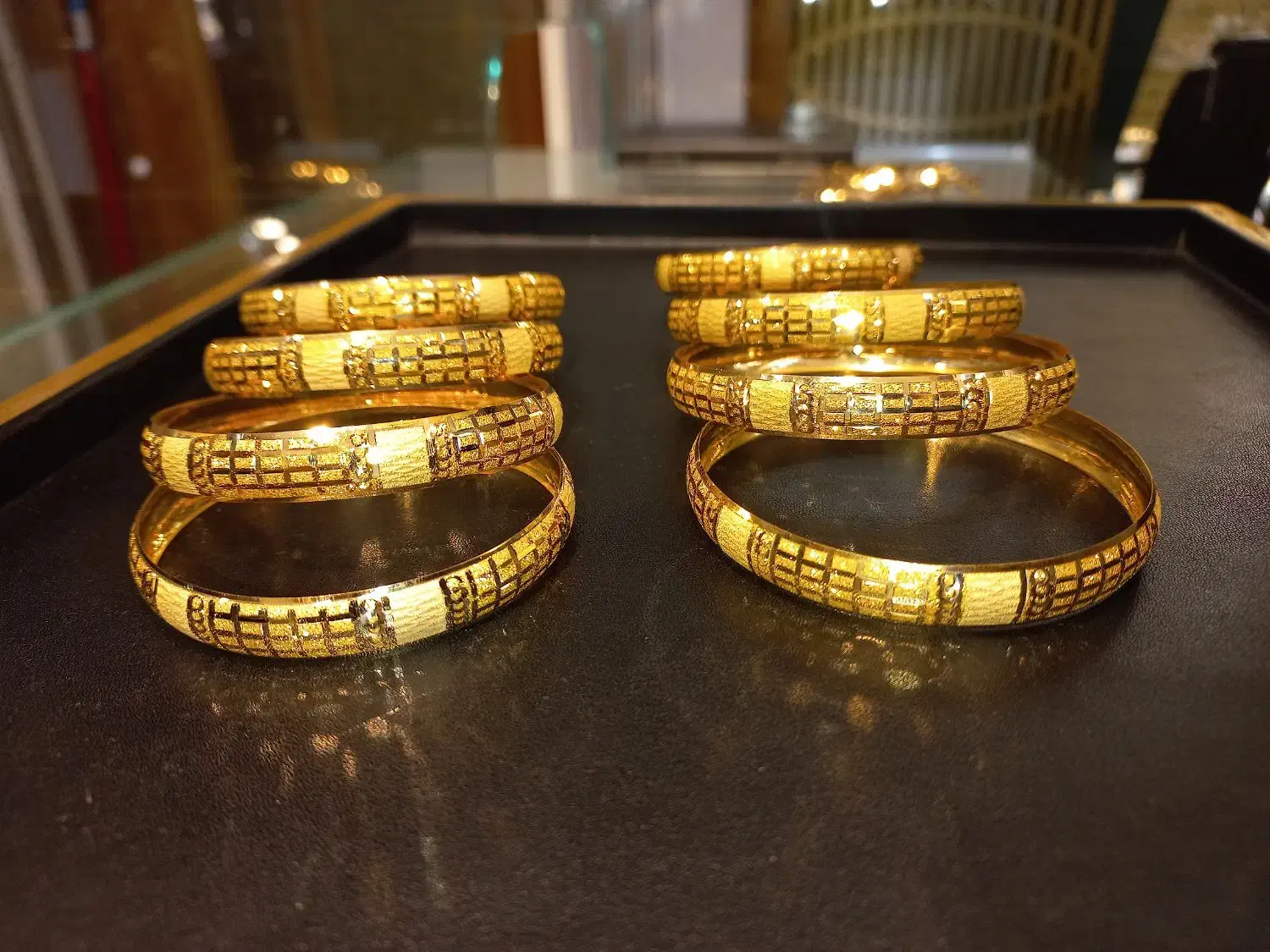 النگو طلا نو اجرت پایین|جواهرات|اصفهان, نقش جهان|دیوار