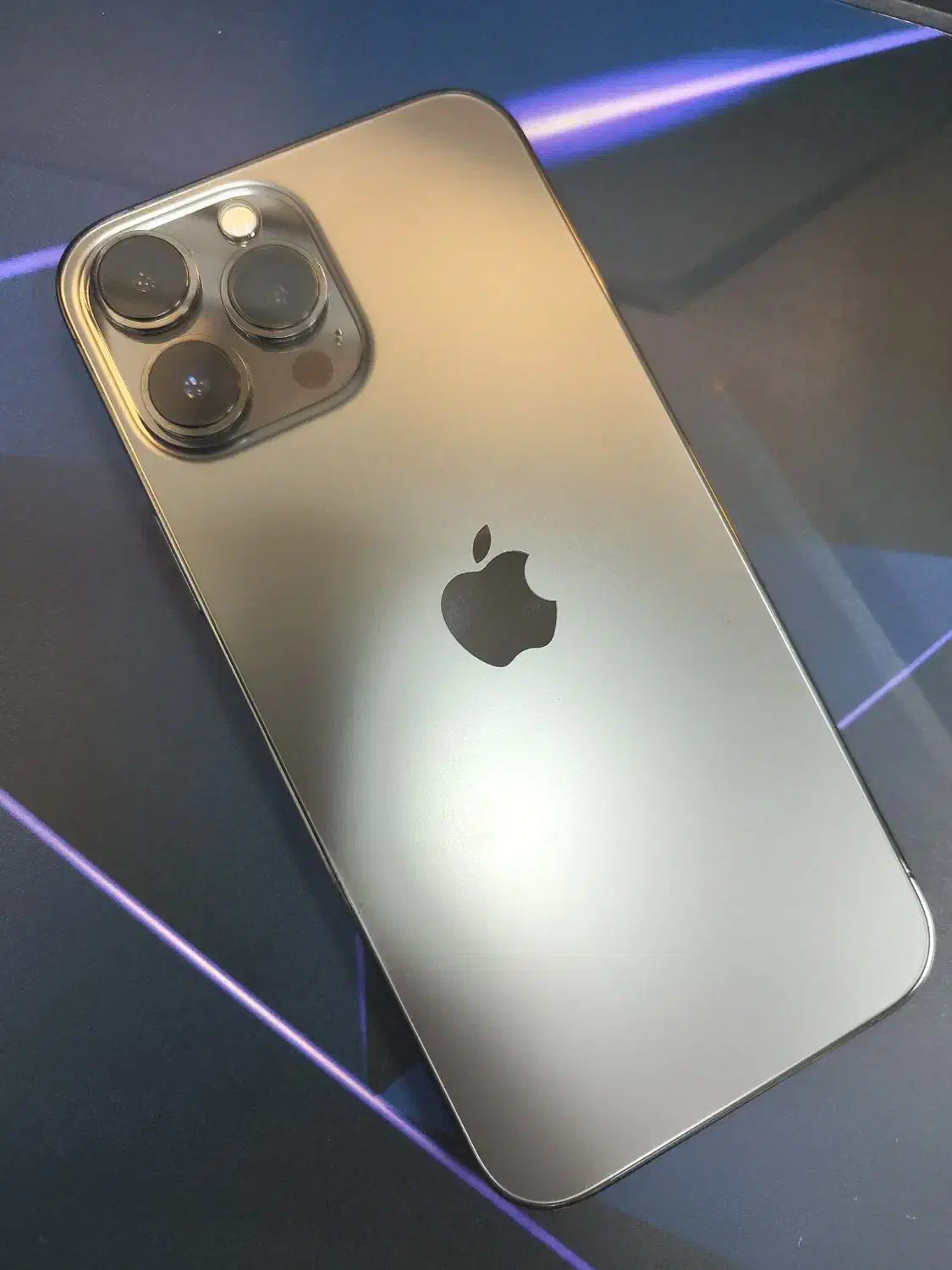 آیفون 13پرومکس|موبایل|رشت, منظریه|دیوار