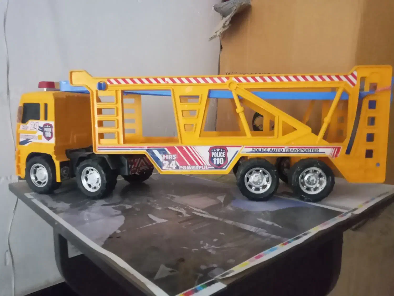 ماشین اسباب بازی فروشی|اسباببازی بچه|خرمآباد, |دیوار