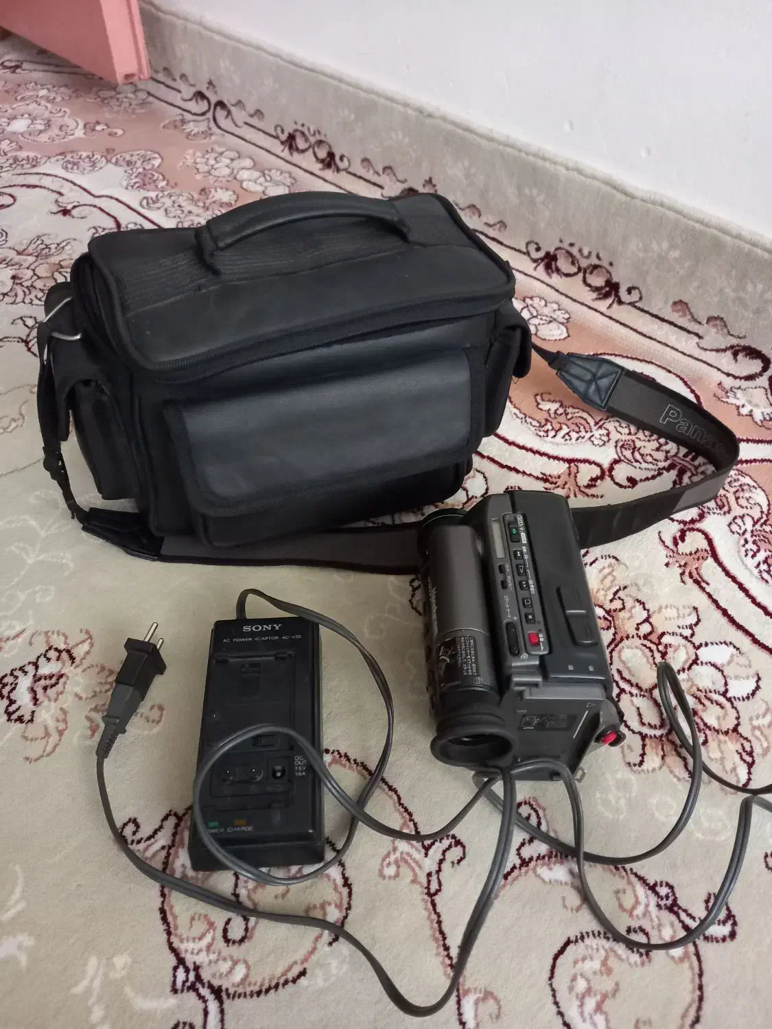 دوربین هندی کم سونی|دوربین عکاسی و فیلم‌برداری|مشهد, مشکینی (شهرک غرب)|دیوار