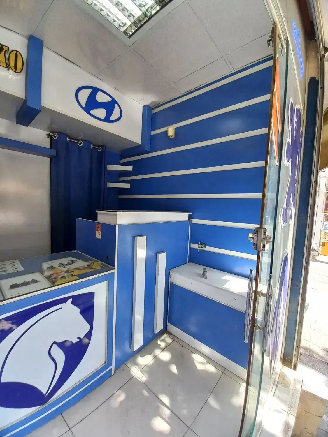 فروش پیشخوان و قفسه فروشگاهی کارکرده|فروشگاه و مغازه|اصفهان, عطار نیشابوری|دیوار