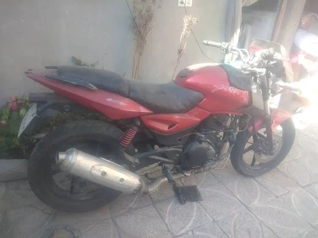 موتور پالس ۲۰۰|موتورسیکلت|شیراز, شهرک پردیس|دیوار