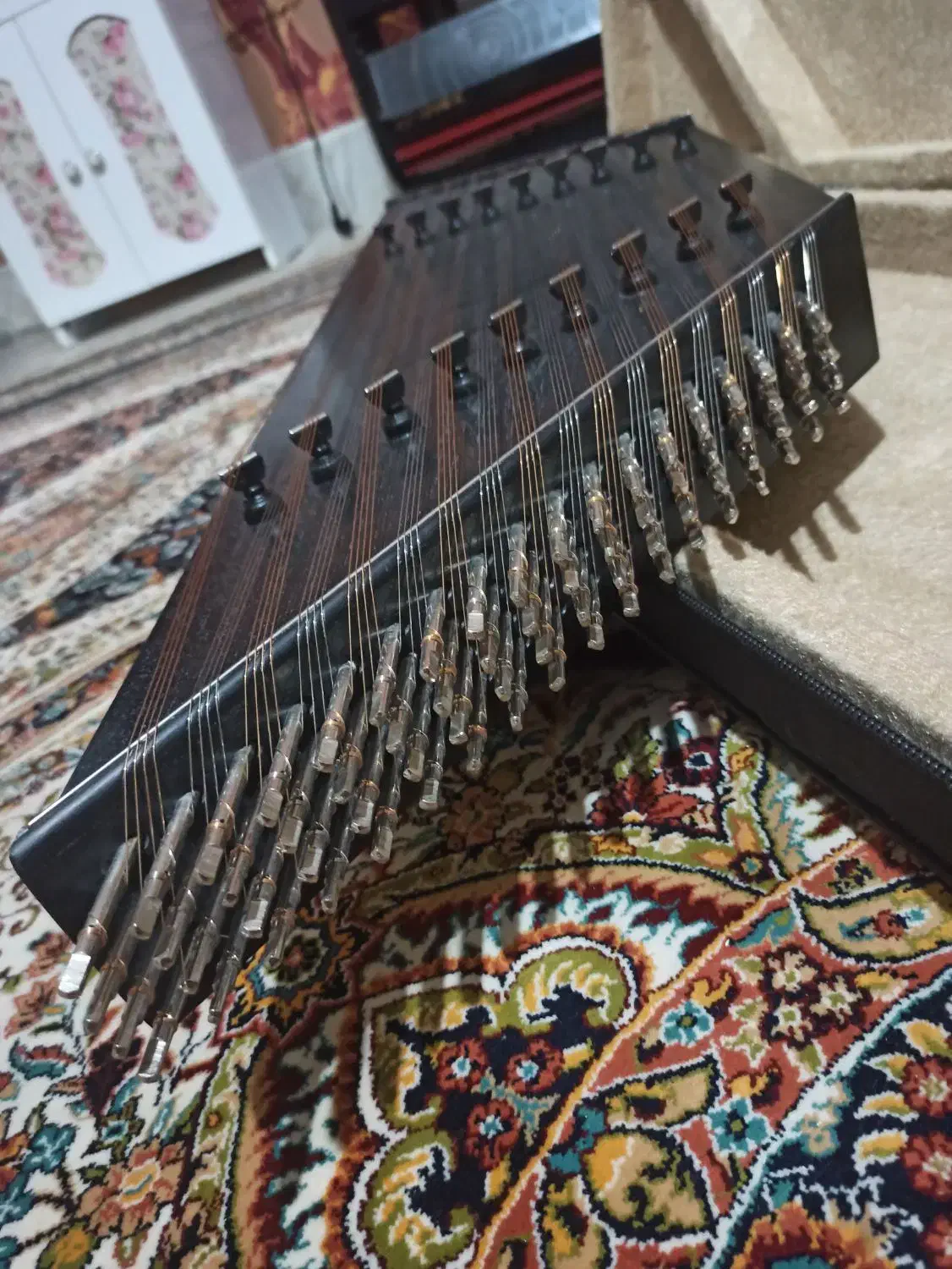 سنتور|سازهای سنتی|اصفهان, ردان|دیوار