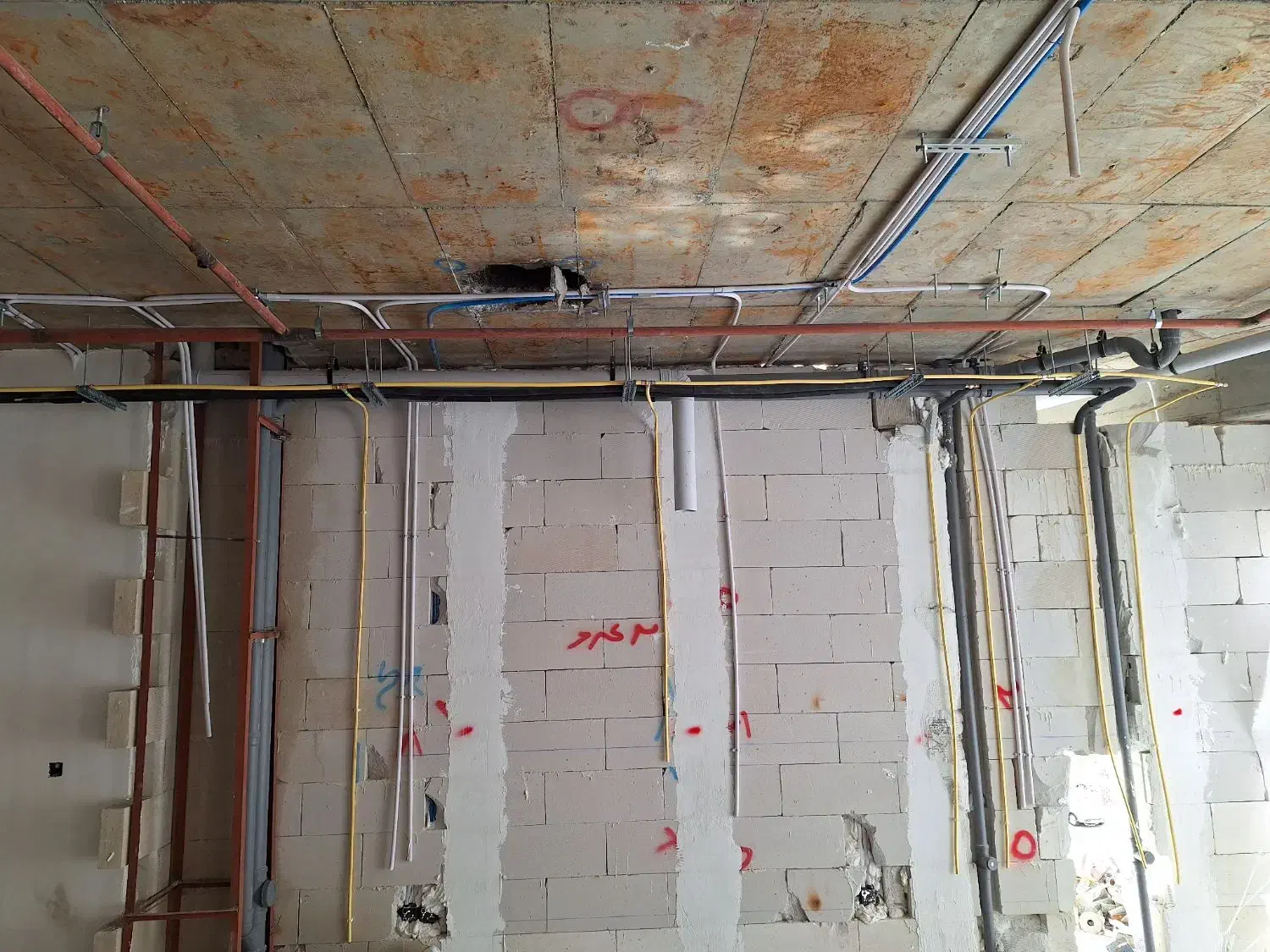 استخدام نیروی لوله کشی مبتدی و حرفه ای|استخدام معماری، عمران و ساختمانی|تهران, افسریه شمالی|دیوار